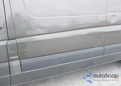 2016 Mercedes-Benz Sprinter 2500 High Roof from USA, damaged, VIN WD3PE8DD2GP308147